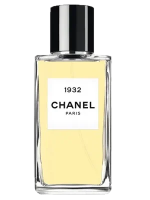 Chanel Les Exclusifs de 1932 perfume bottle