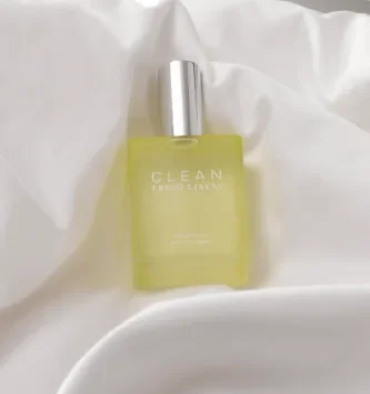 Clean Fresh Linens parfüm şişesi