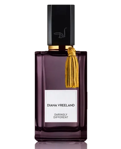 Diana Vreeland Daringly Different perfume bottle