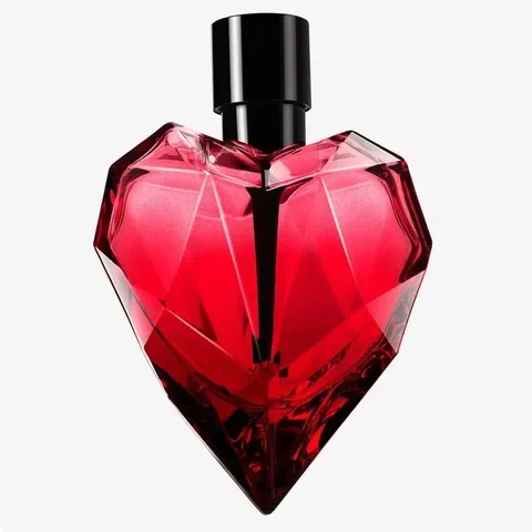 Diesel Loverdose Red Kiss parfüm şişesi