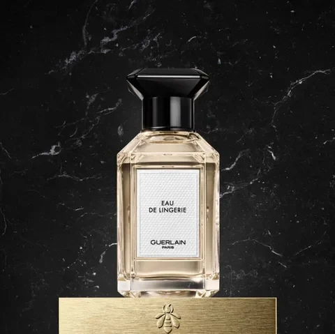 Guerlain Eau de Lingerie parfüm şişesi