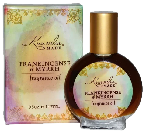 Kuumba Made Frankincense & Myrrh parfüm şişesi
