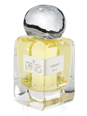 Lengling Sekushi No. 7 perfume bottle
