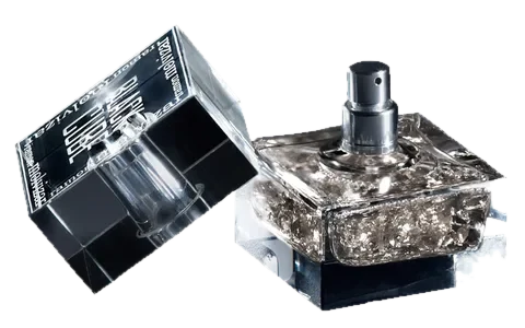 Ramon Molvizar Black Cube perfume bottle