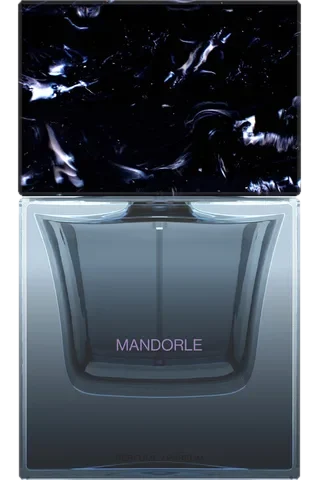 Sora Dora Mandorle perfume bottle
